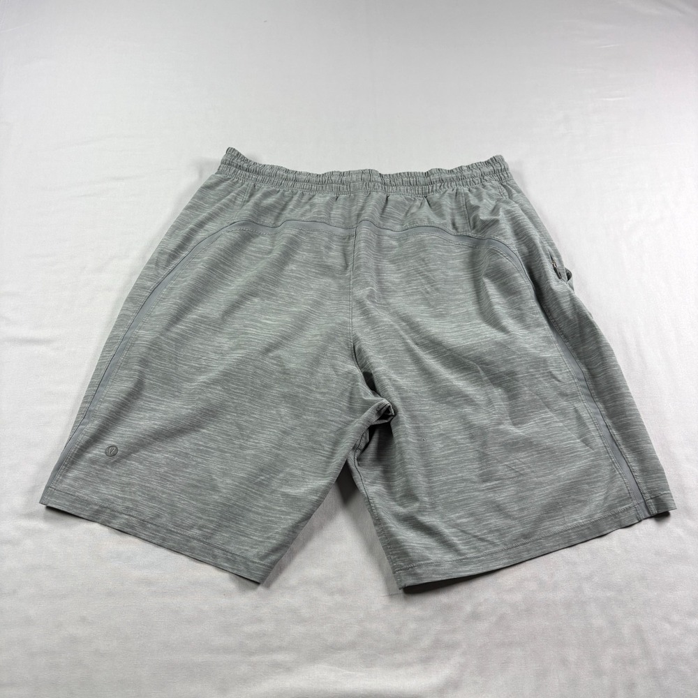Lululemon Pace Breaker Shorts Mens Large Gray Lined Athletic Gym Training Run